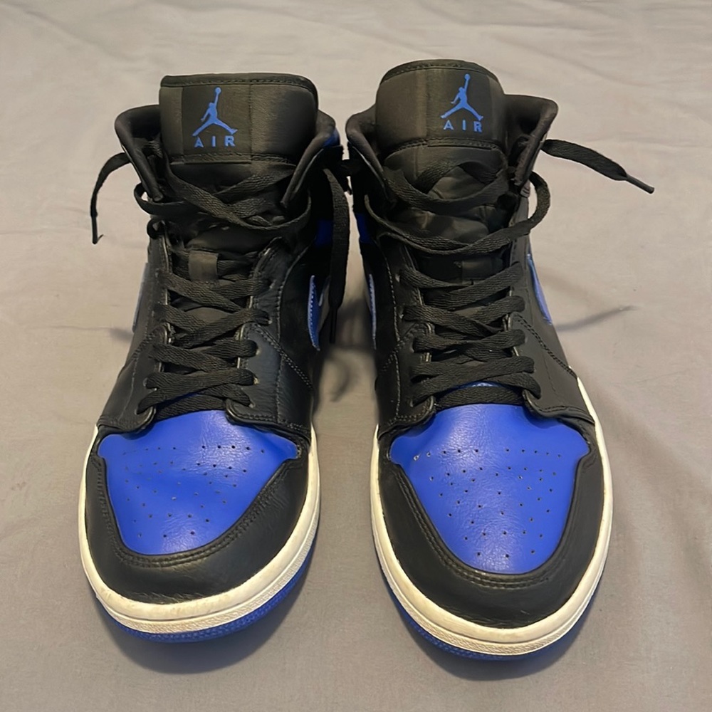 Jordan 1 men’s size 12 black and blue